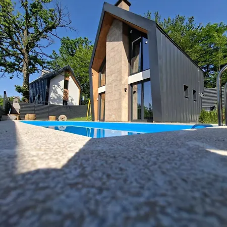 Orange With Private Pool Villa *