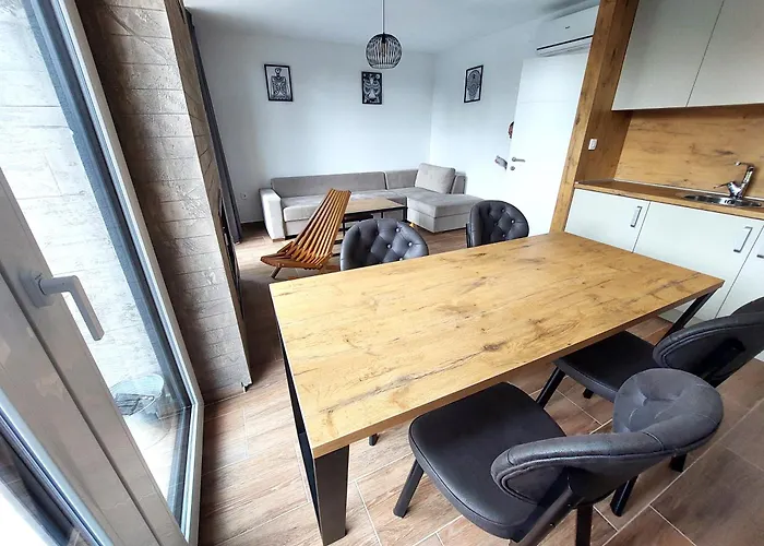 Orange With Private Pool Ilidza